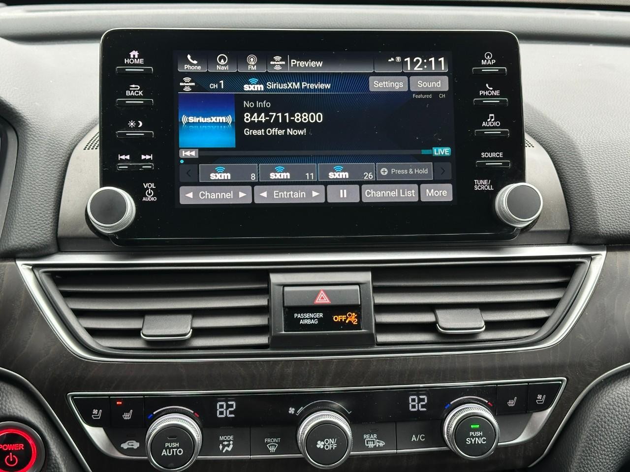 Honda Accord Hybrid Vehicle Full-screen Gallery Image 14