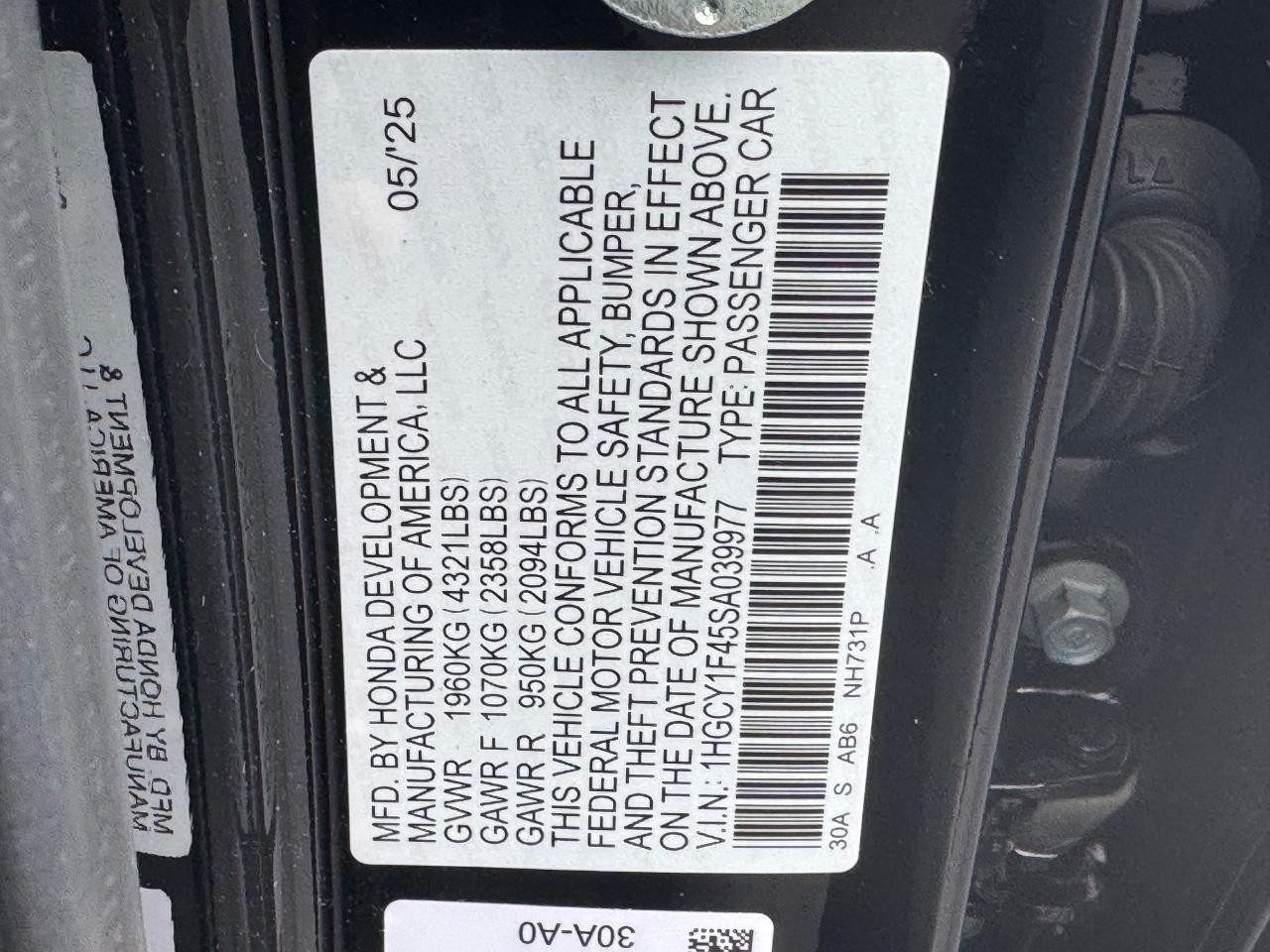 Honda Accord Sedan Vehicle Full-screen Gallery Image 27