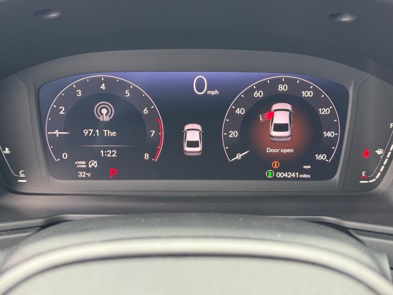 Honda Accord Sedan Vehicle Full-screen Gallery Image 20