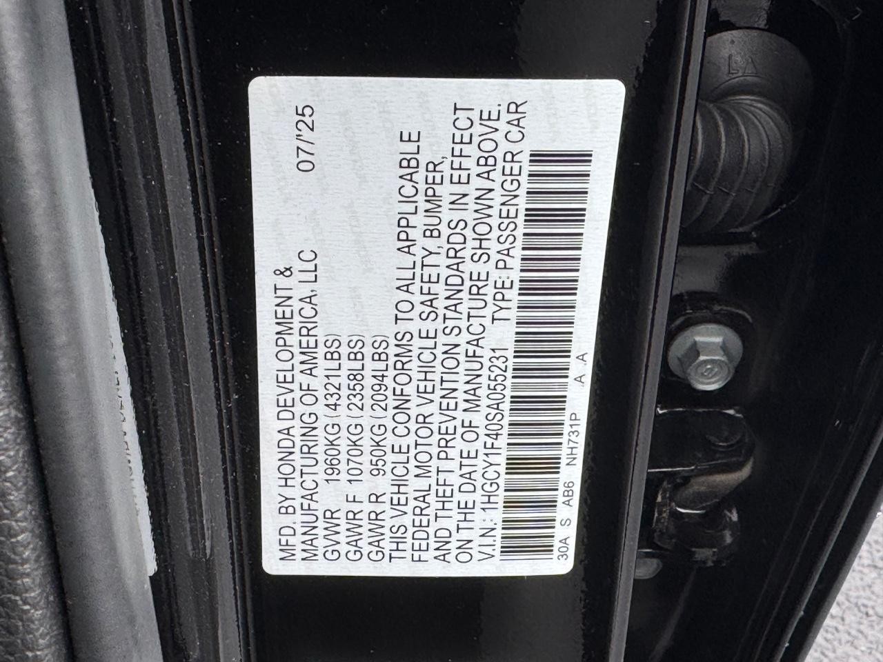 Honda Accord Sedan Vehicle Full-screen Gallery Image 26