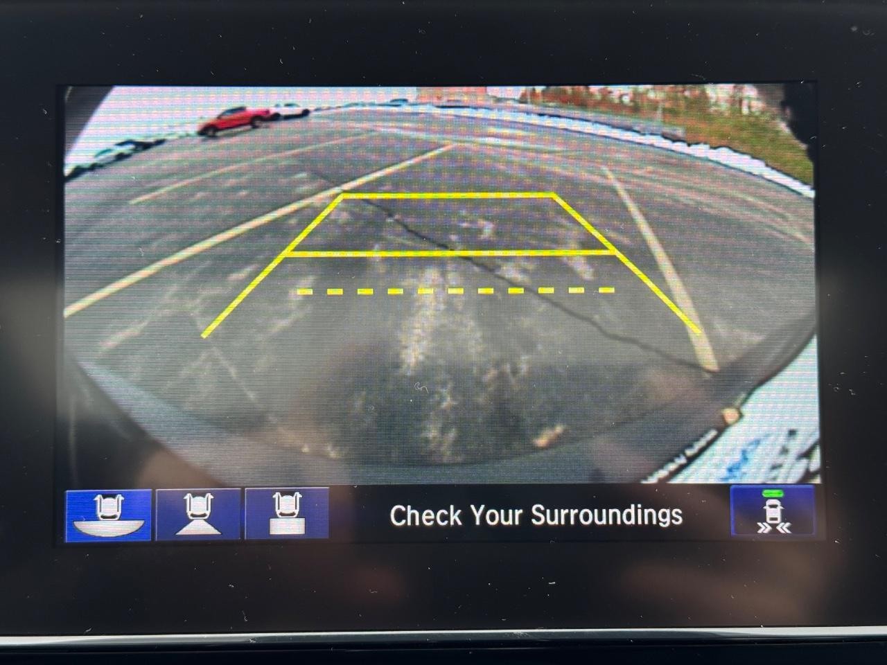 Honda CR-V Vehicle Full-screen Gallery Image 23