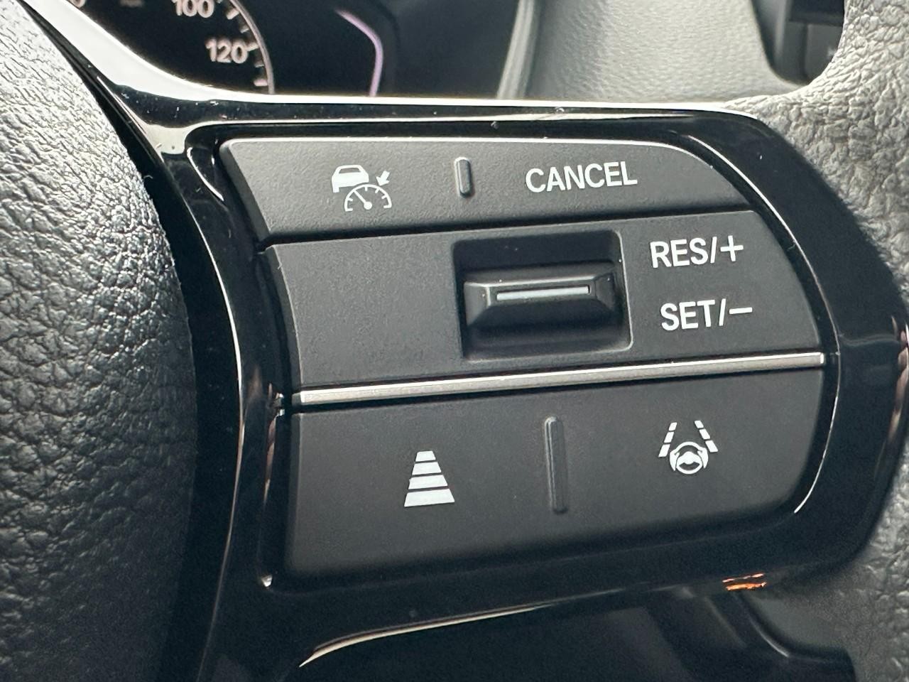 Honda Civic Sedan Vehicle Full-screen Gallery Image 18