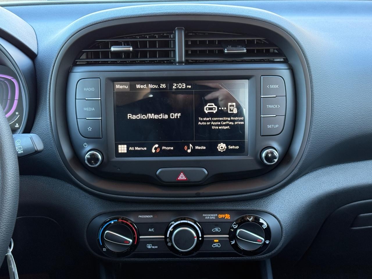 Kia Soul Vehicle Full-screen Gallery Image 13