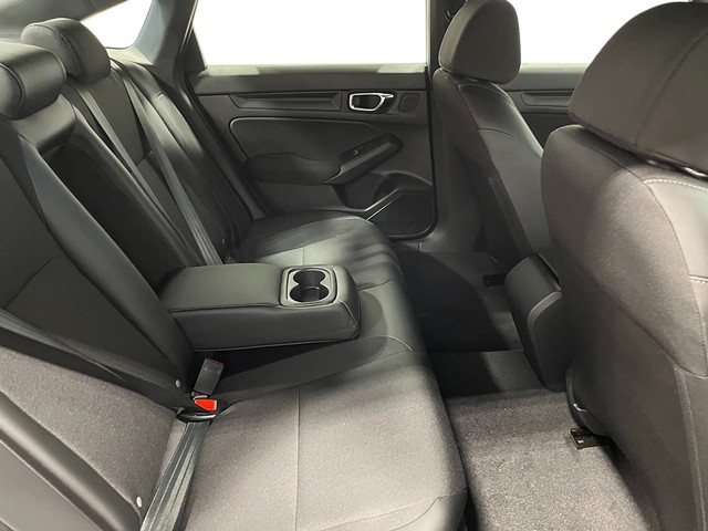 Honda Civic Sedan Vehicle Full-screen Gallery Image 23