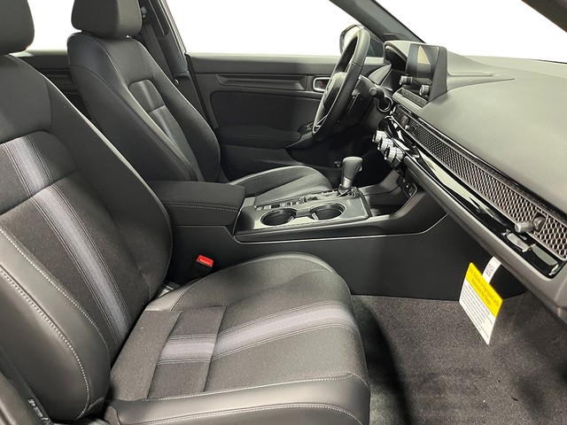 Honda Civic Hatchback Vehicle Full-screen Gallery Image 26