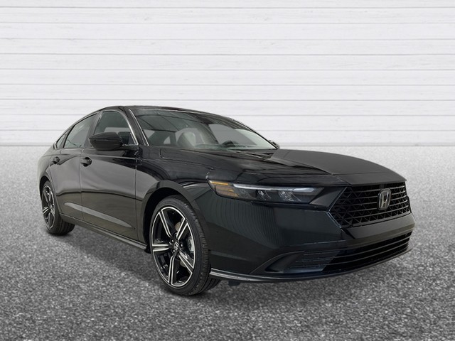 Honda Accord Hybrid Vehicle Full-screen Gallery Image 09