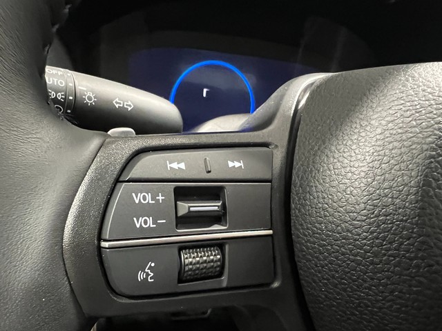 Honda Accord Hybrid Vehicle Full-screen Gallery Image 19