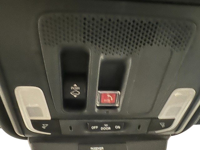 Honda Accord Hybrid Vehicle Full-screen Gallery Image 22