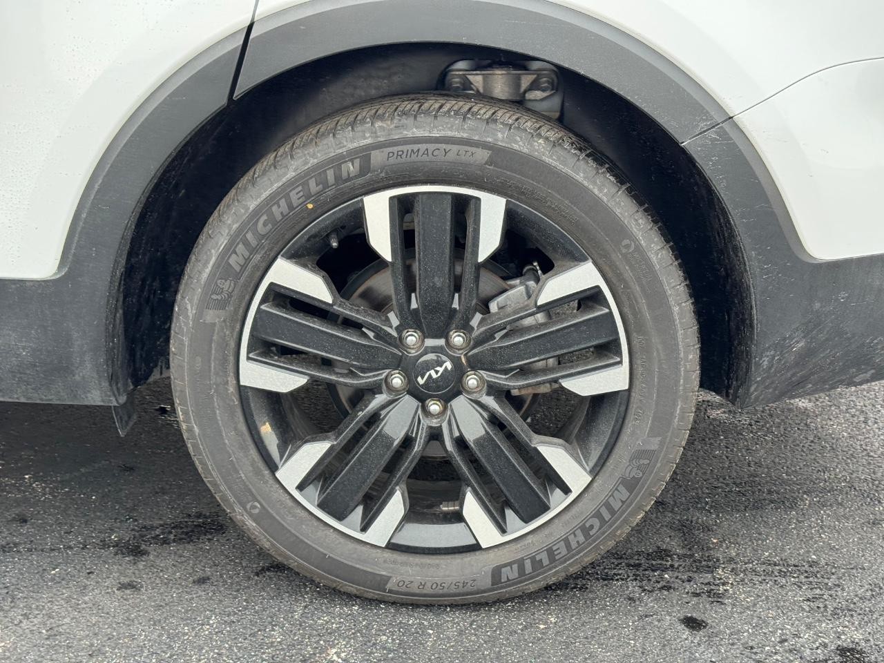 Kia Telluride Vehicle Full-screen Gallery Image 07