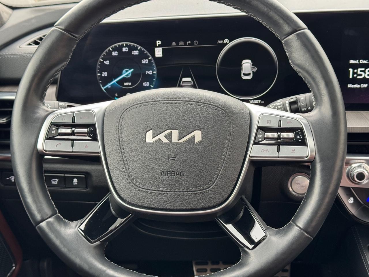 Kia Telluride Vehicle Full-screen Gallery Image 13