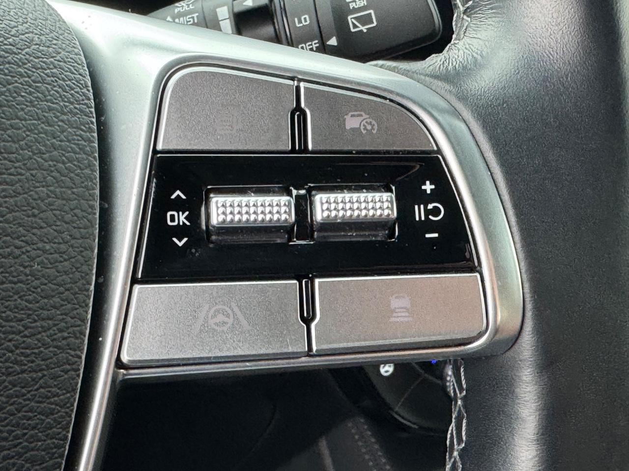 Kia Telluride Vehicle Full-screen Gallery Image 22