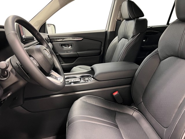 Honda Pilot Vehicle Full-screen Gallery Image 15