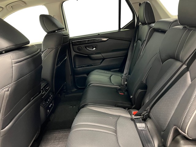 Honda Pilot Vehicle Full-screen Gallery Image 32