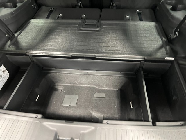 Honda Pilot Vehicle Full-screen Gallery Image 38