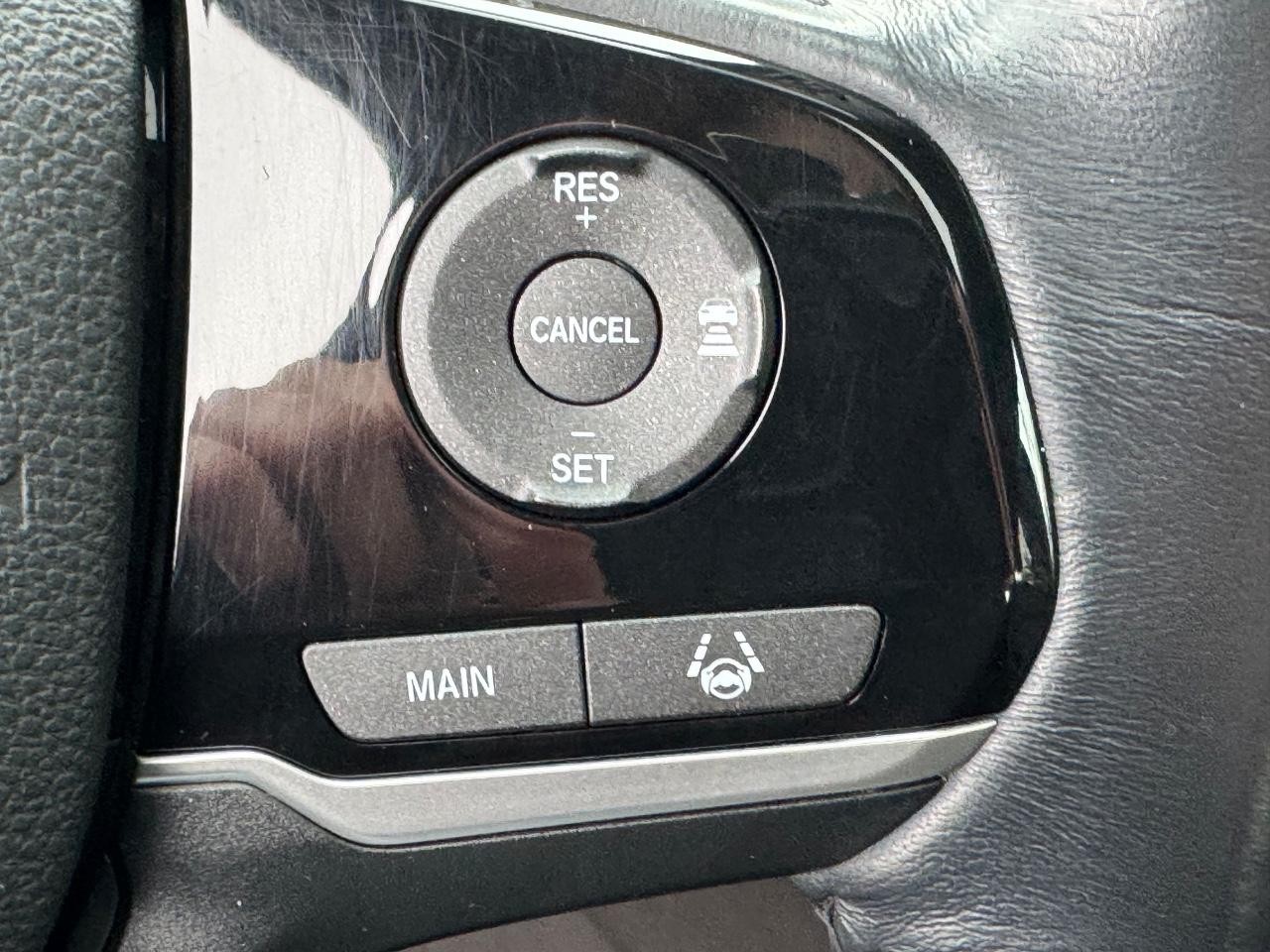 Honda Odyssey Vehicle Full-screen Gallery Image 21