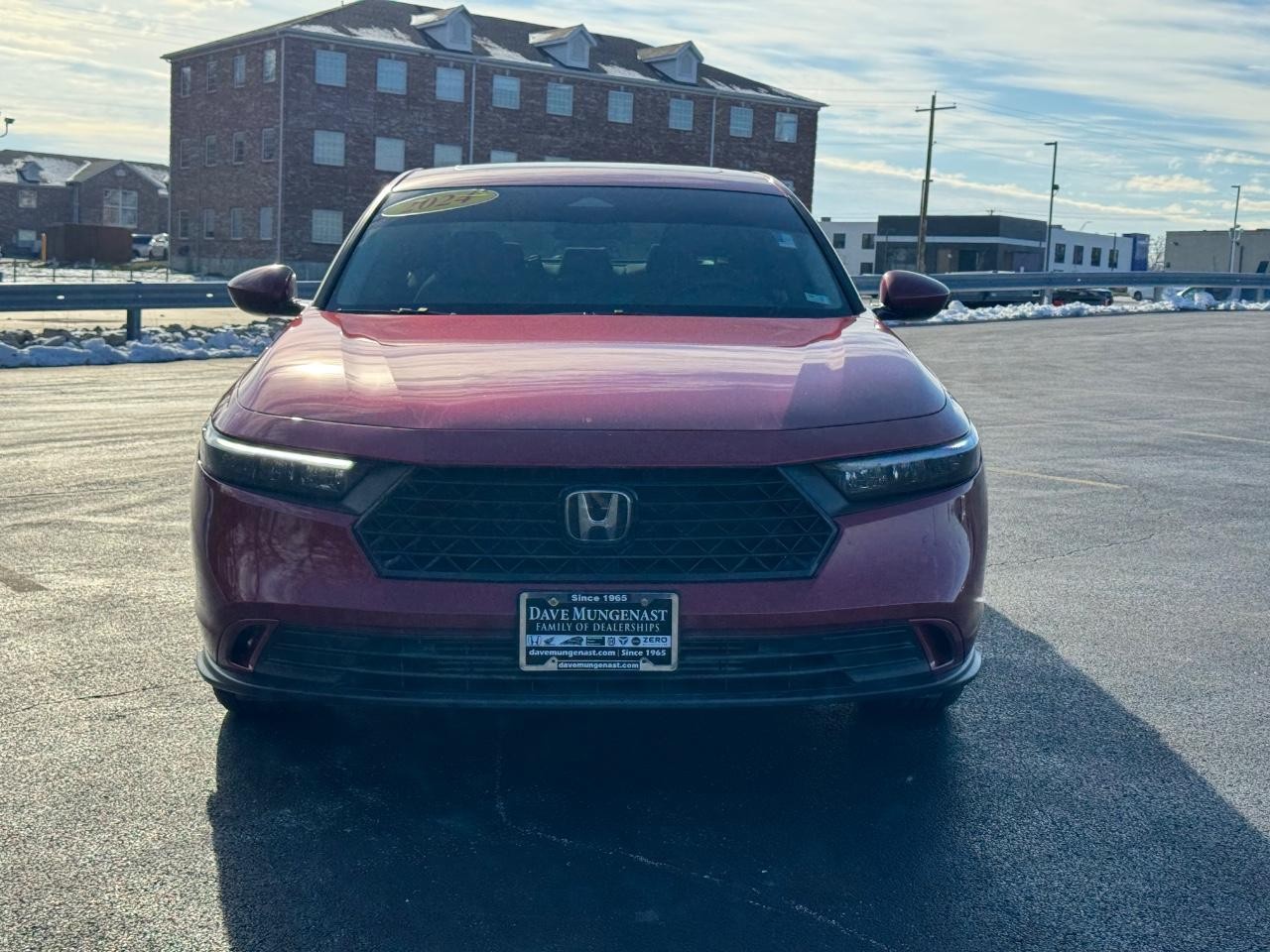 Honda Accord Sedan Vehicle Full-screen Gallery Image 09