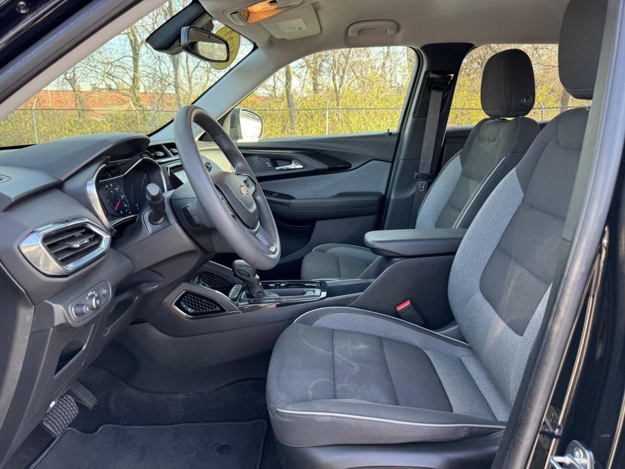 Chevrolet TrailBlazer Vehicle Full-screen Gallery Image 17