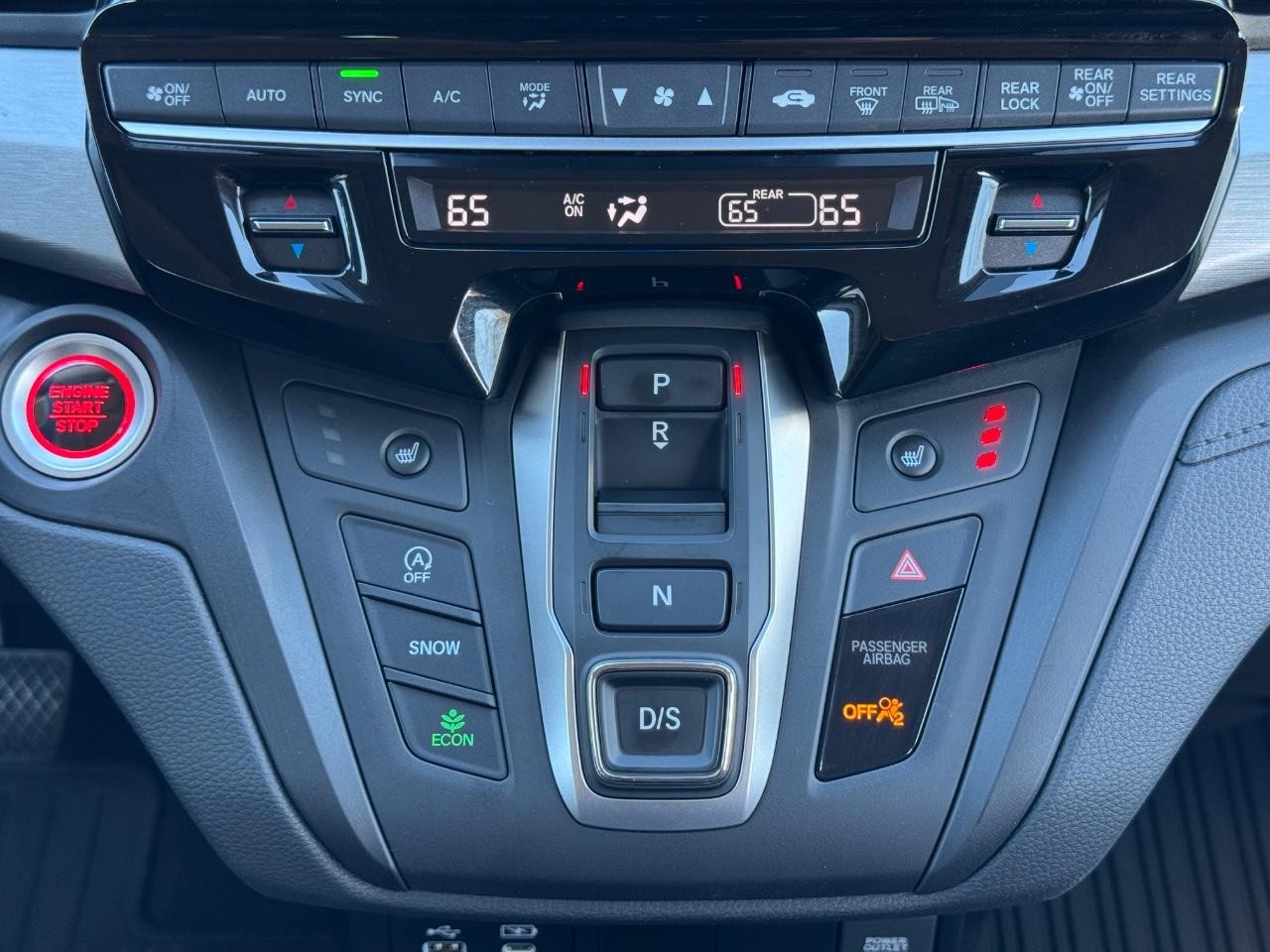 Honda Odyssey Vehicle Full-screen Gallery Image 15