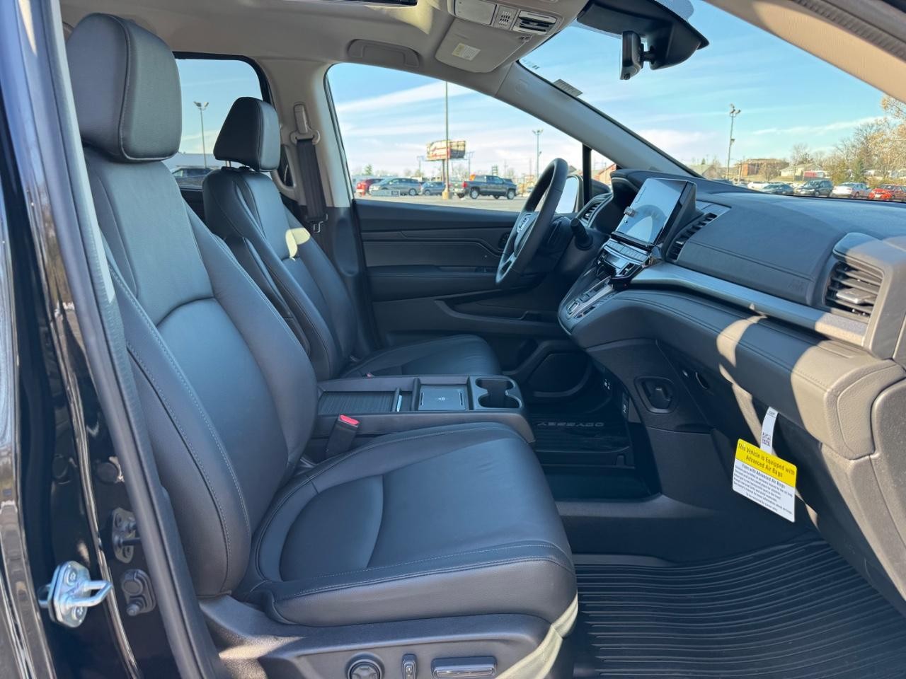 Honda Odyssey Vehicle Full-screen Gallery Image 17