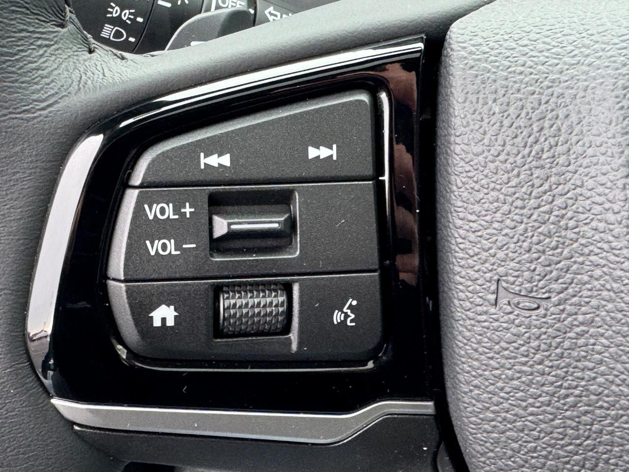 Honda Odyssey Vehicle Full-screen Gallery Image 20