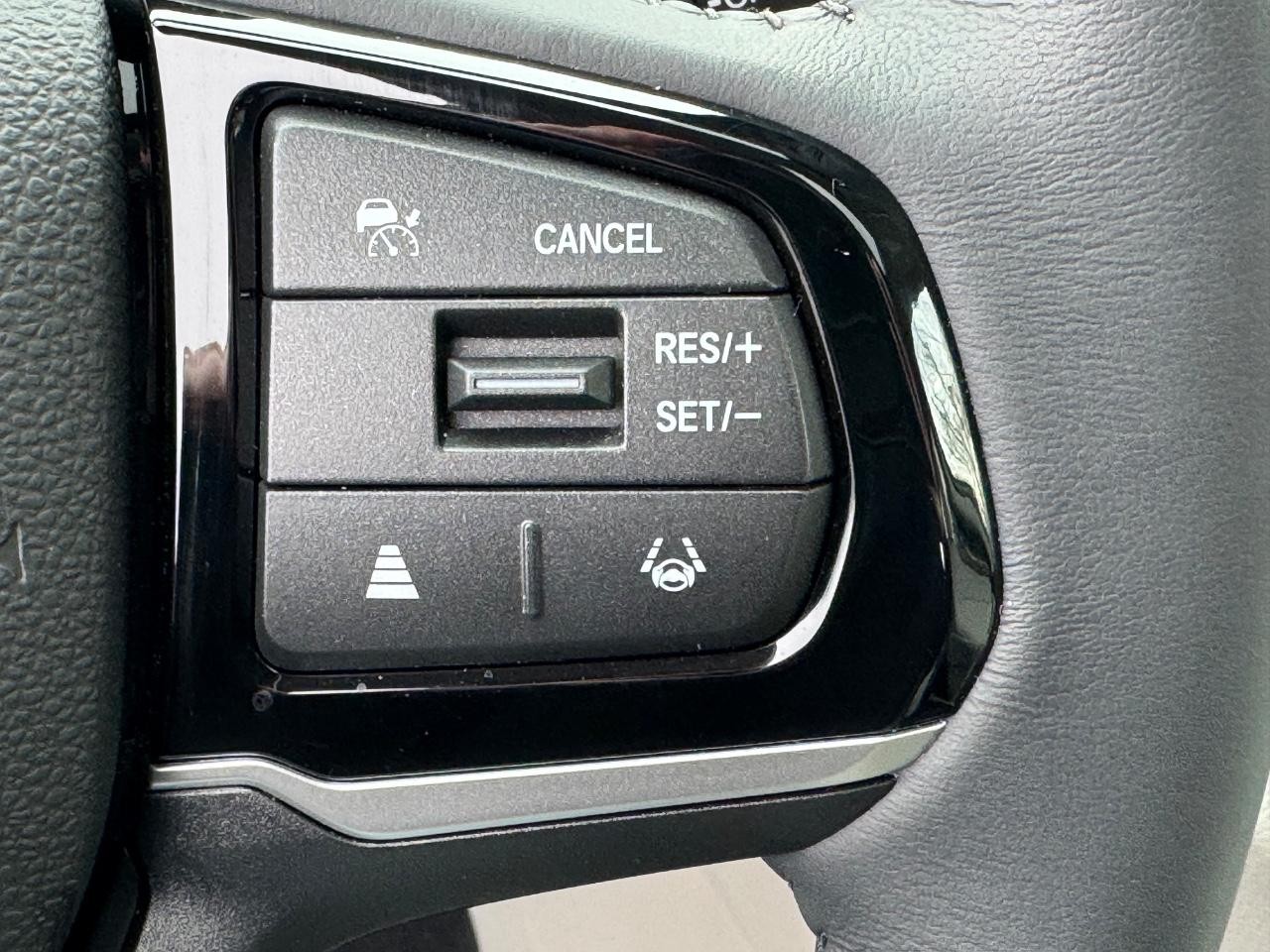 Honda Odyssey Vehicle Full-screen Gallery Image 21