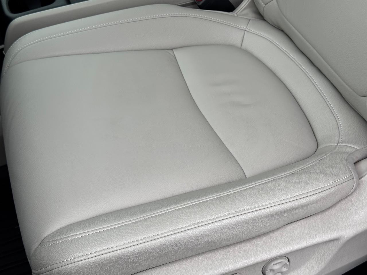 Honda Odyssey Vehicle Full-screen Gallery Image 25