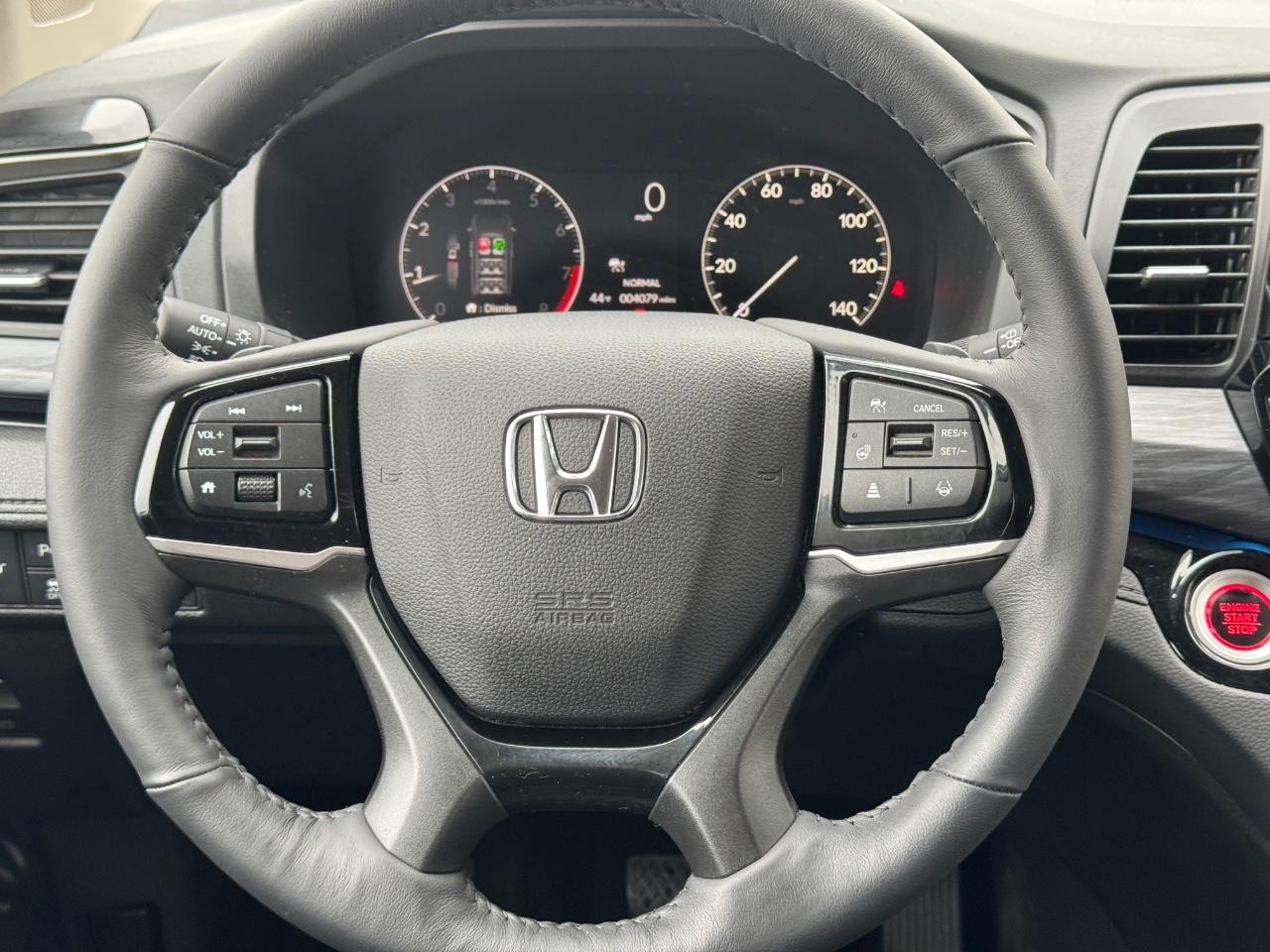 Honda Odyssey Vehicle Full-screen Gallery Image 13