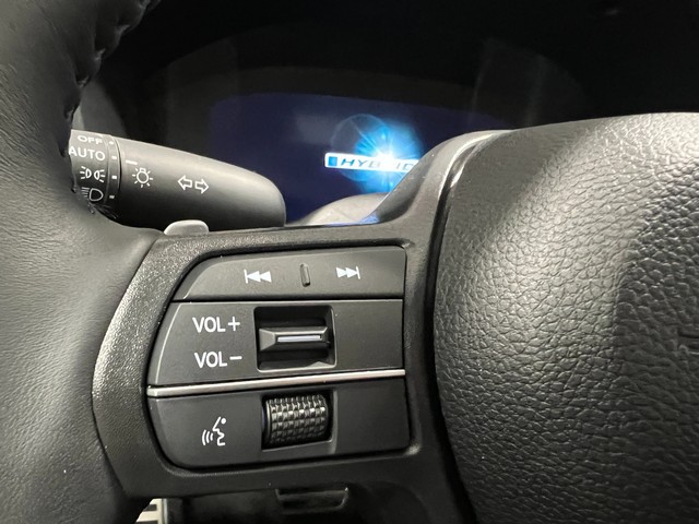 Honda Accord Hybrid Vehicle Full-screen Gallery Image 19