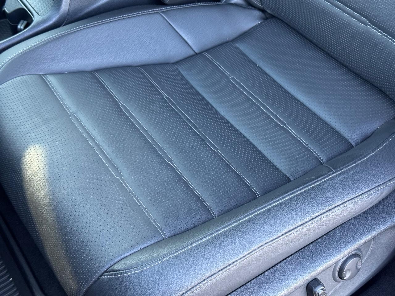 Honda CR-V Vehicle Full-screen Gallery Image 26