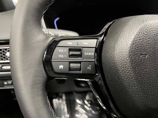 Honda Civic Hatchback Vehicle Full-screen Gallery Image 18