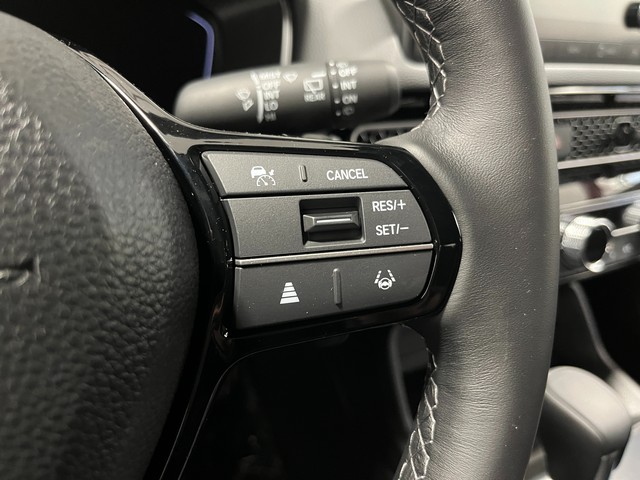 Honda Civic Hatchback Vehicle Full-screen Gallery Image 19