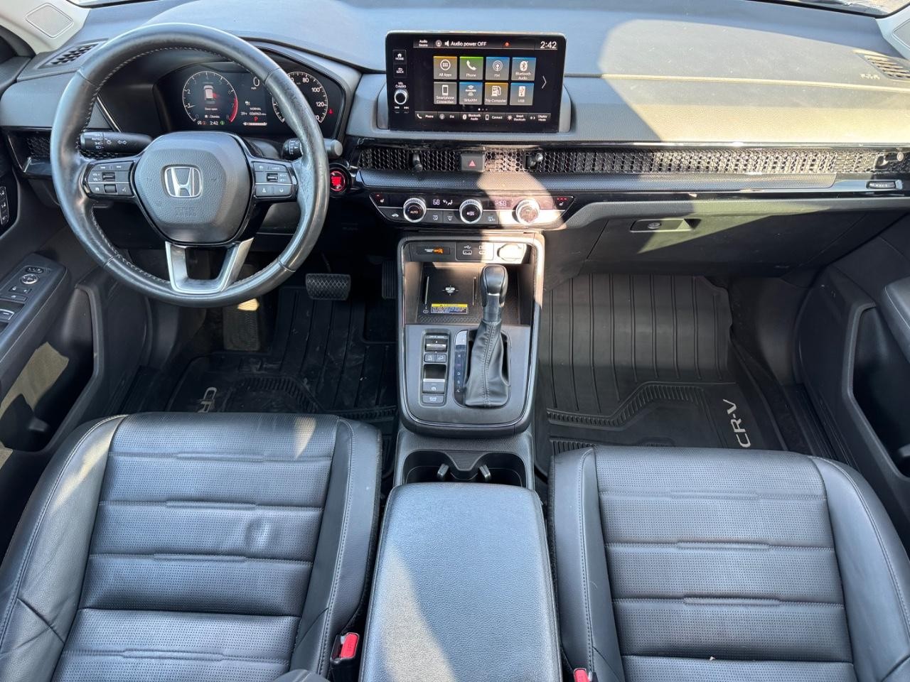 Honda CR-V Vehicle Full-screen Gallery Image 11