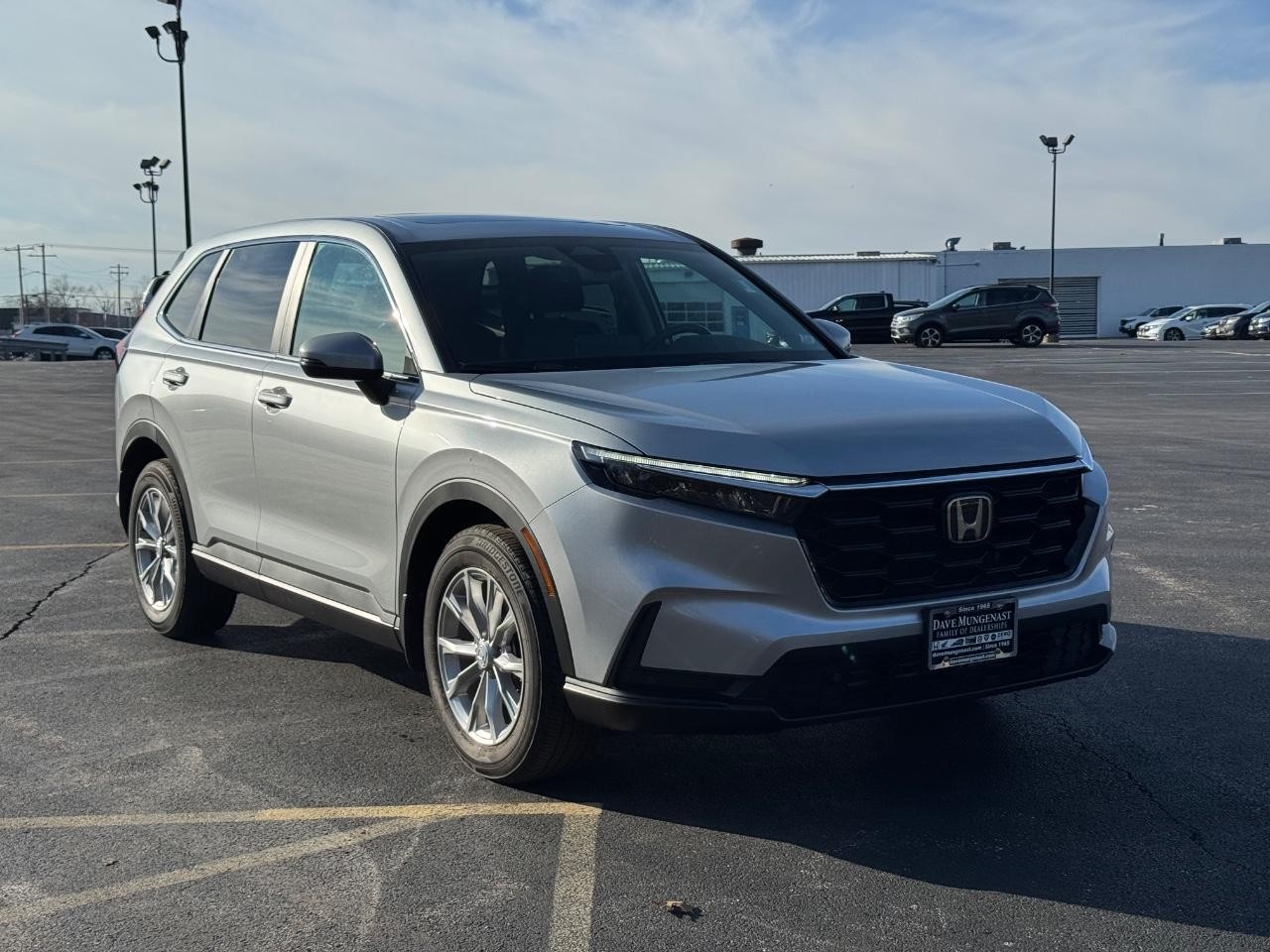 Honda CR-V Vehicle Full-screen Gallery Image 12