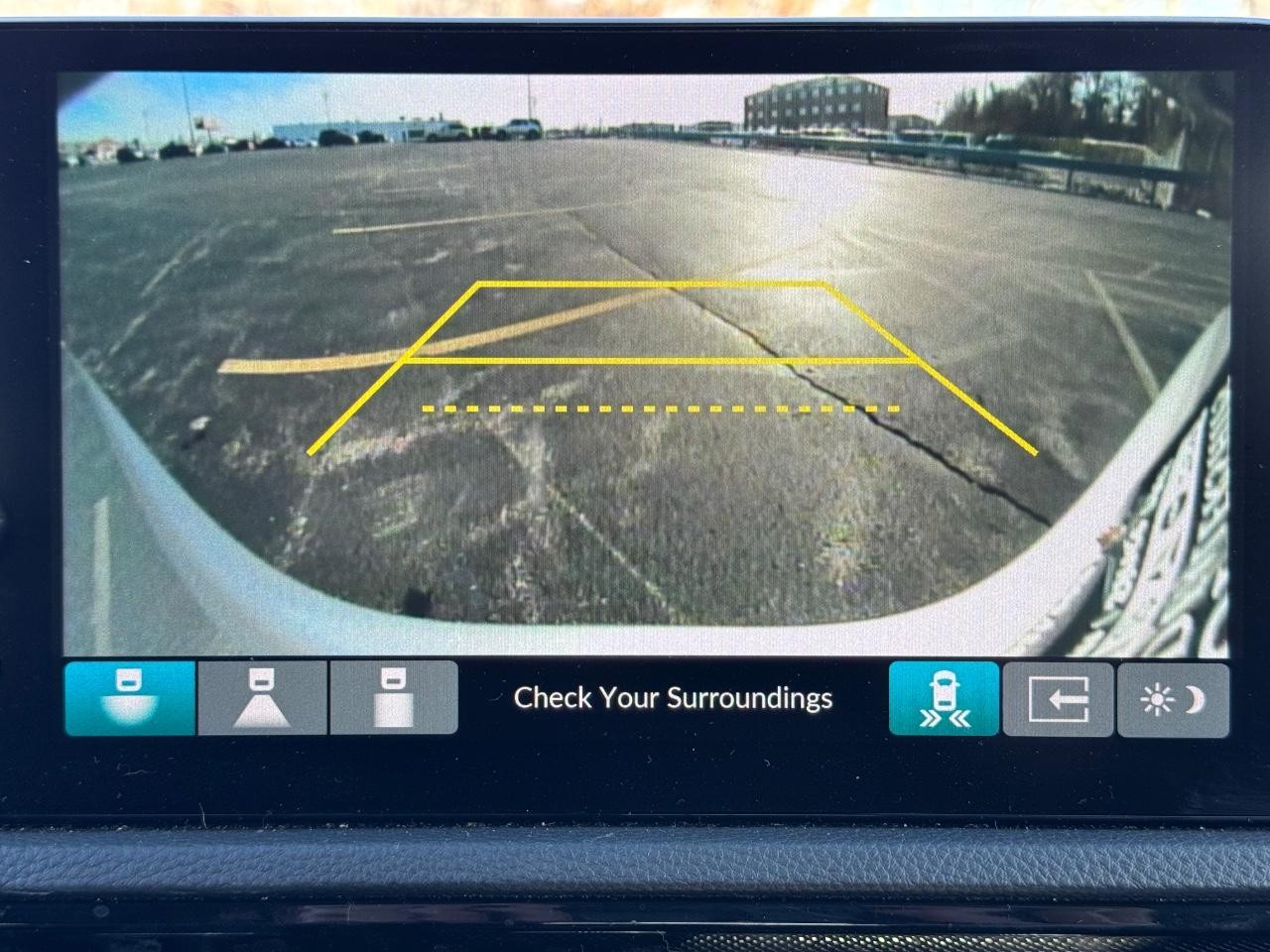 Honda CR-V Vehicle Full-screen Gallery Image 35