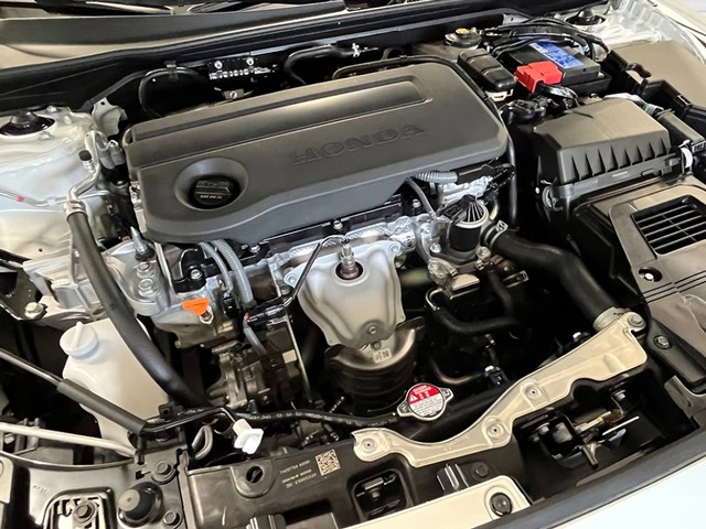 Honda Civic Sedan Vehicle Full-screen Gallery Image 12