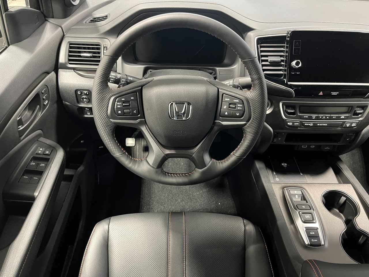Honda Ridgeline Vehicle Full-screen Gallery Image 42