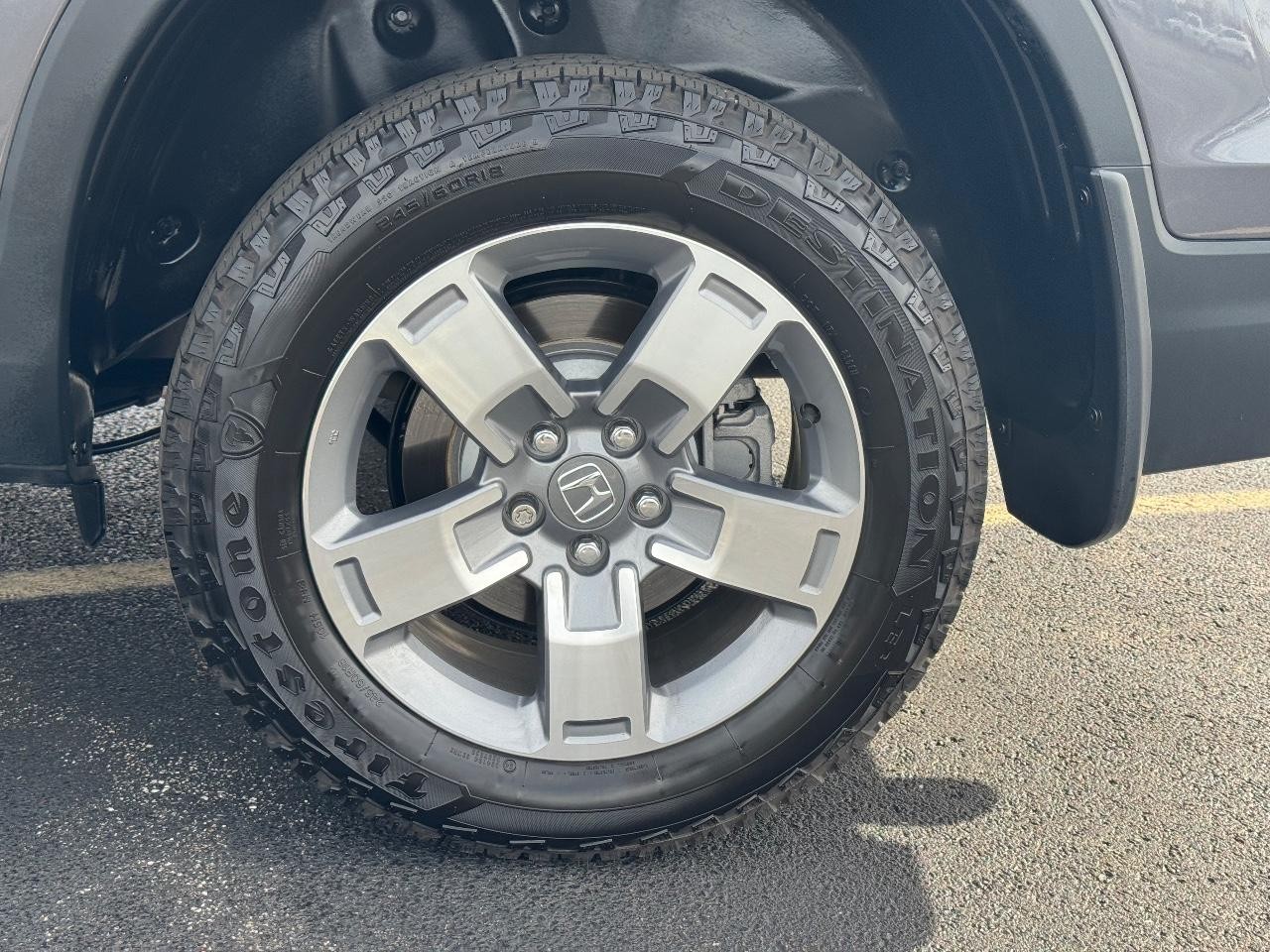 Honda Ridgeline Vehicle Full-screen Gallery Image 07