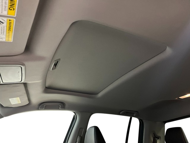 Honda Ridgeline Vehicle Full-screen Gallery Image 25