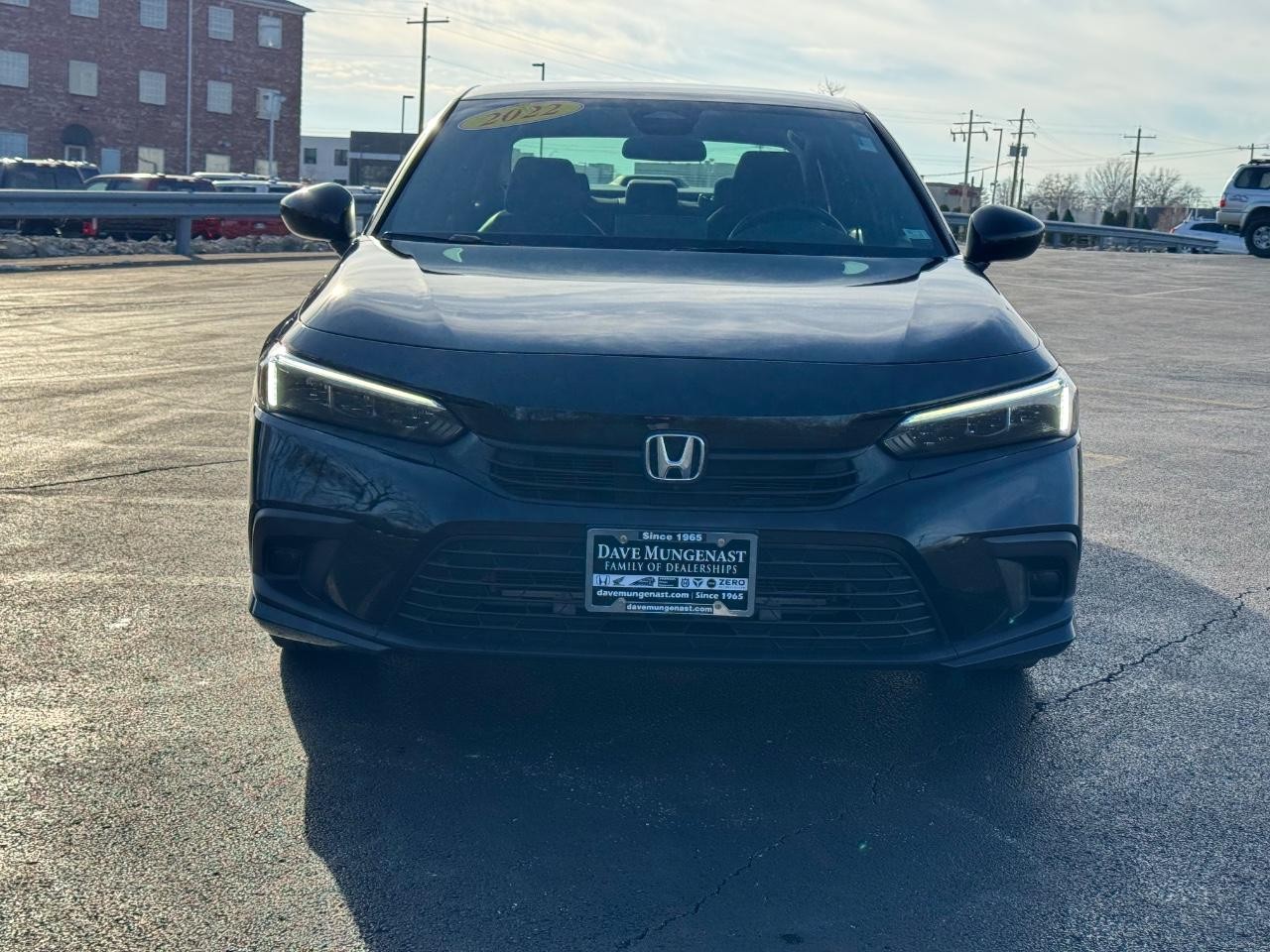 Honda Civic Sedan Vehicle Full-screen Gallery Image 09