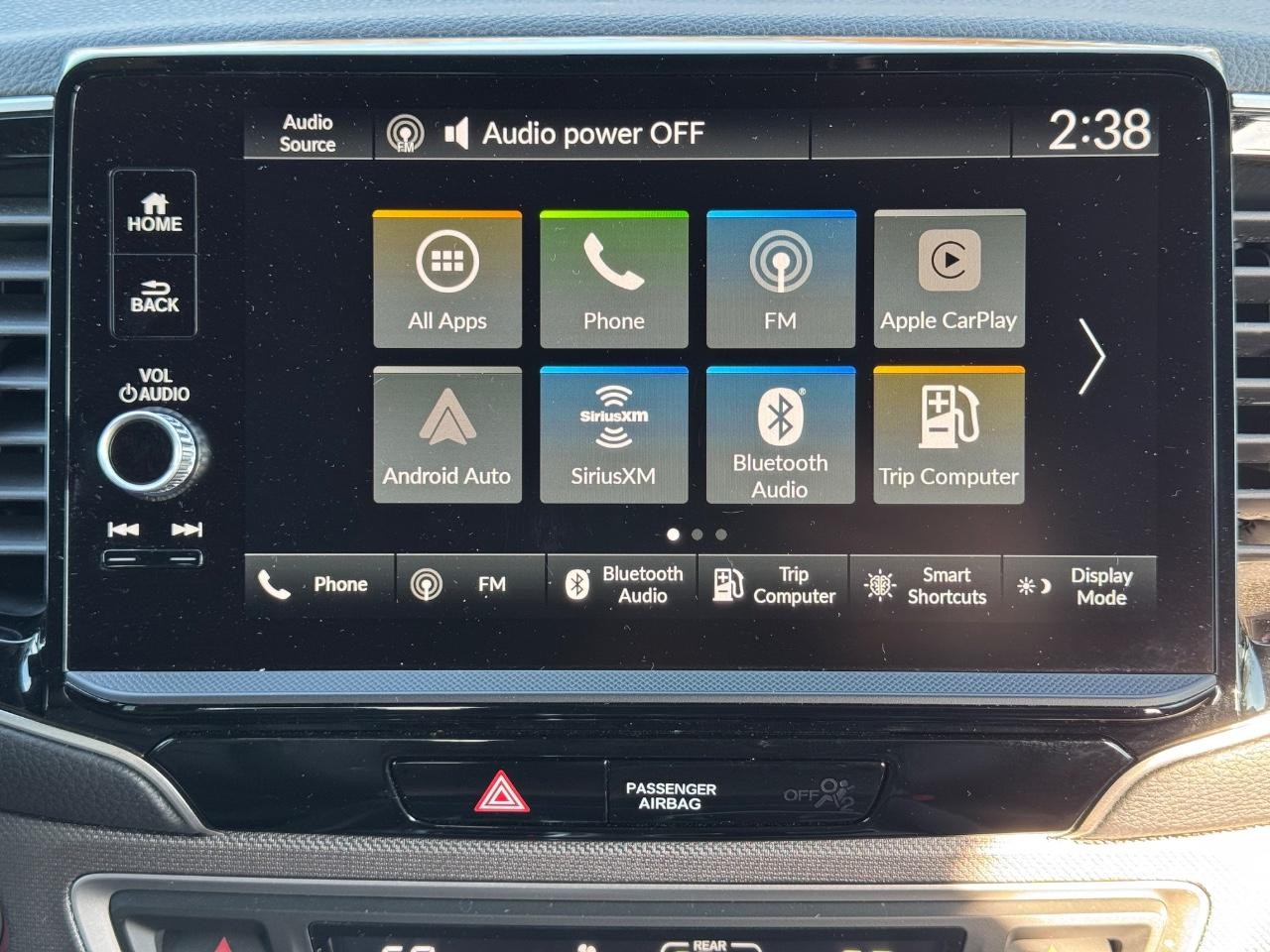 Honda Ridgeline Vehicle Full-screen Gallery Image 12