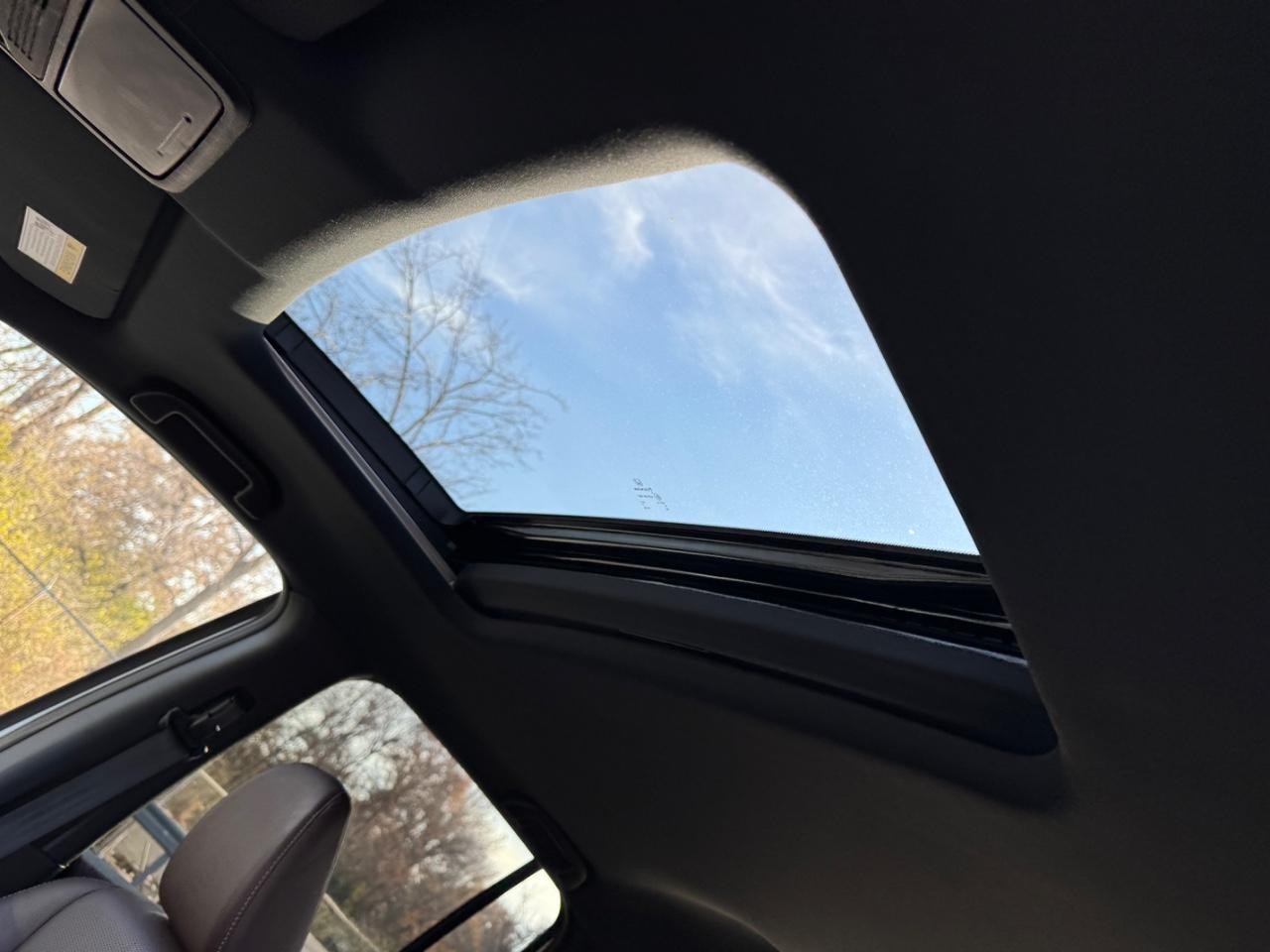 Honda Ridgeline Vehicle Full-screen Gallery Image 18