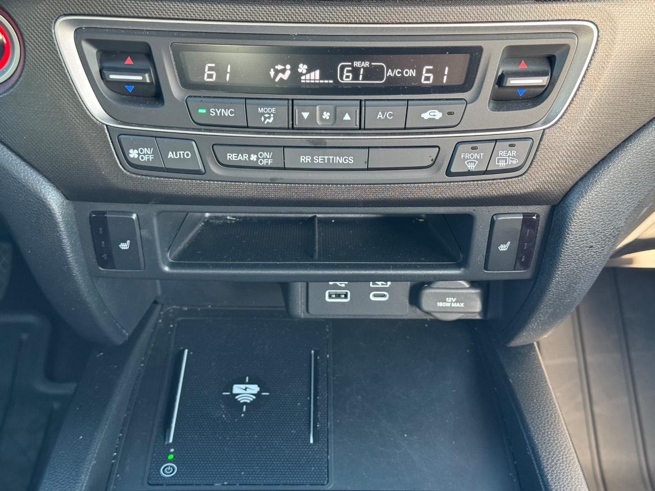 Honda Ridgeline Vehicle Full-screen Gallery Image 14