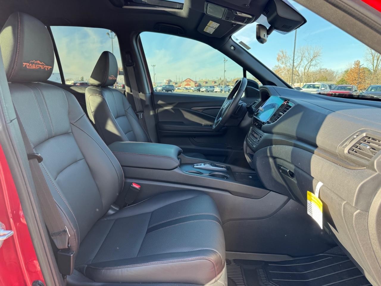 Honda Ridgeline Vehicle Full-screen Gallery Image 17