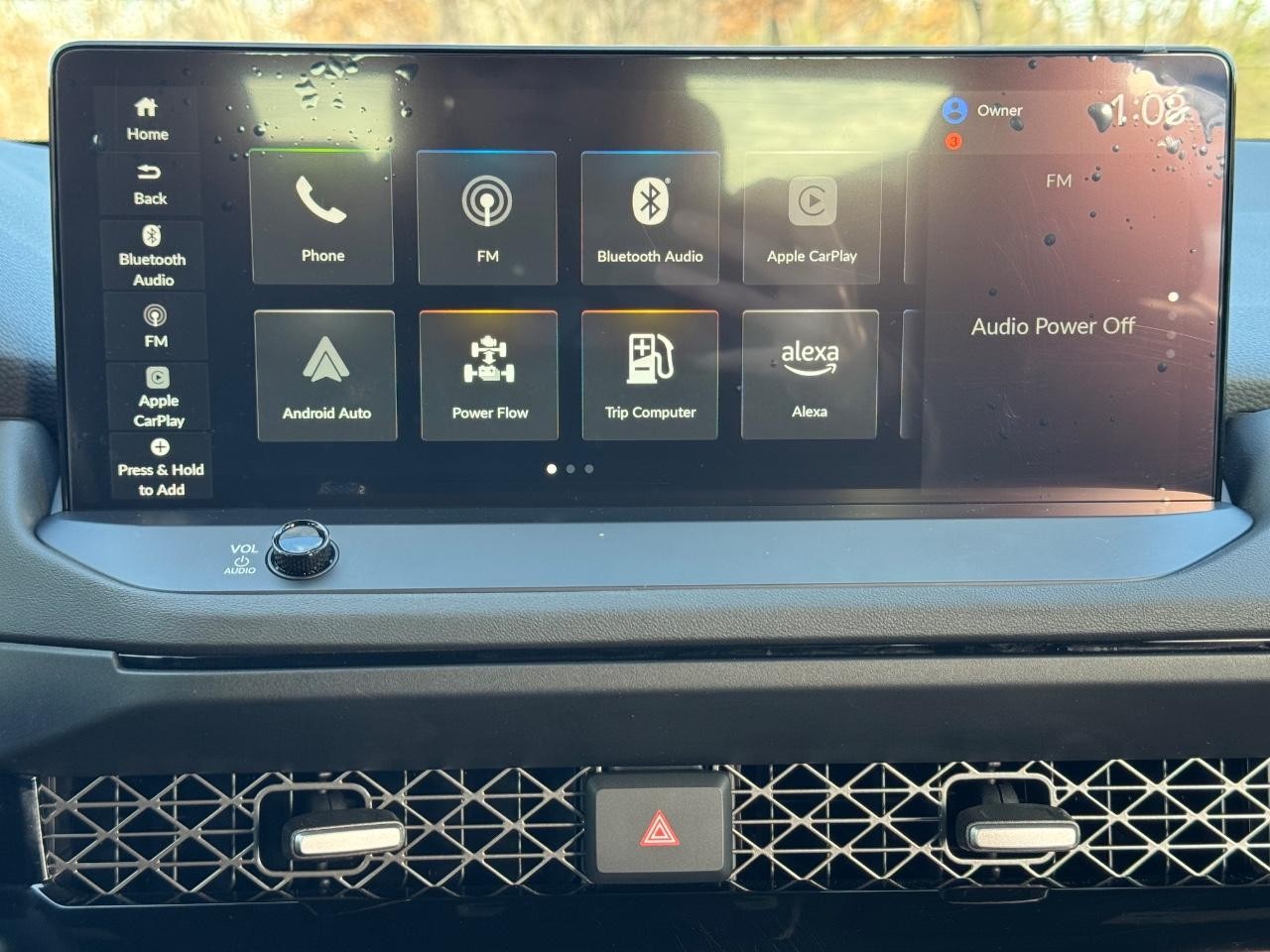 Honda Accord Hybrid Vehicle Full-screen Gallery Image 13