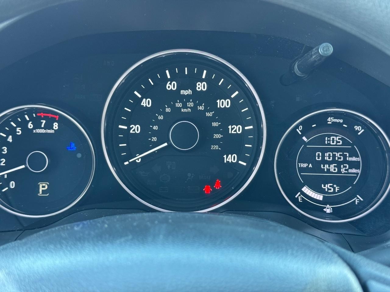 Honda HR-V Vehicle Full-screen Gallery Image 18