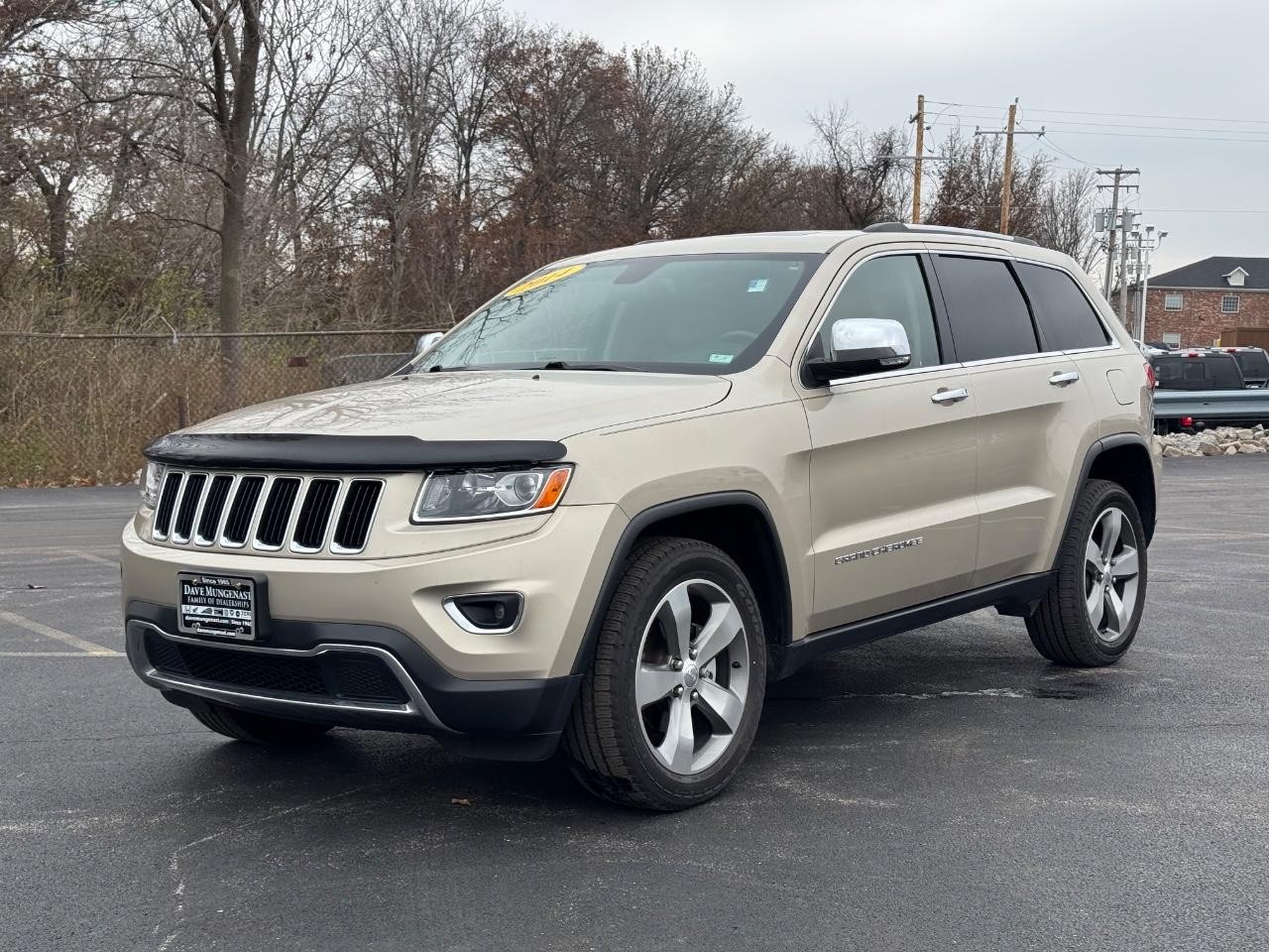 Jeep Grand Cherokee Vehicle Full-screen Gallery Image 08