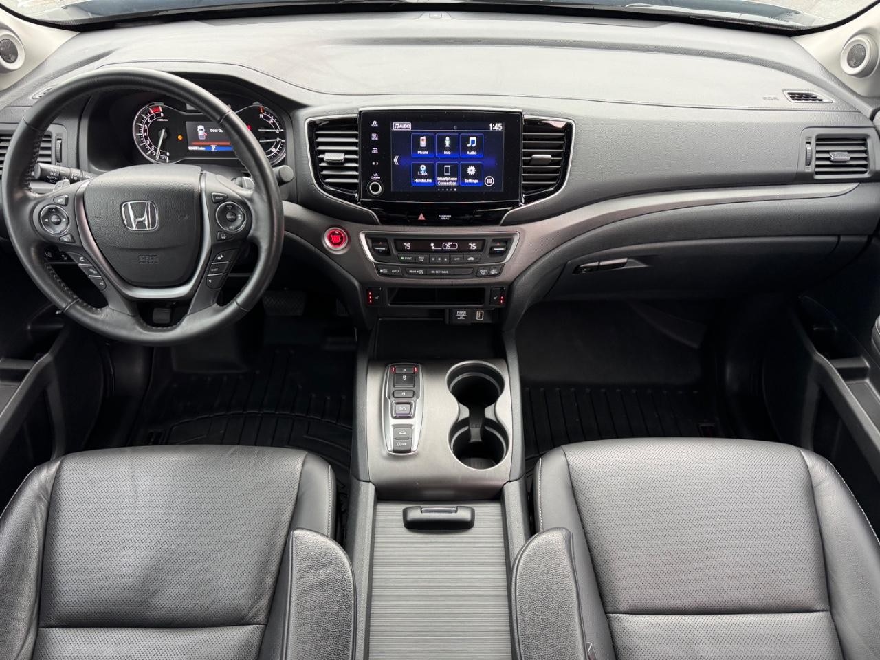 Honda Ridgeline Vehicle Full-screen Gallery Image 11