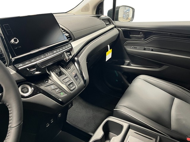 Honda Odyssey Vehicle Full-screen Gallery Image 18