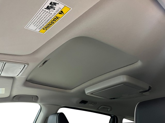 Honda Odyssey Vehicle Full-screen Gallery Image 22