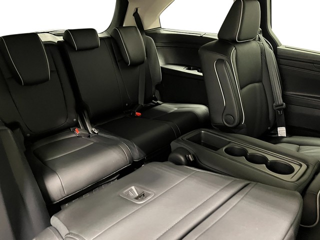 Honda Odyssey Vehicle Full-screen Gallery Image 26